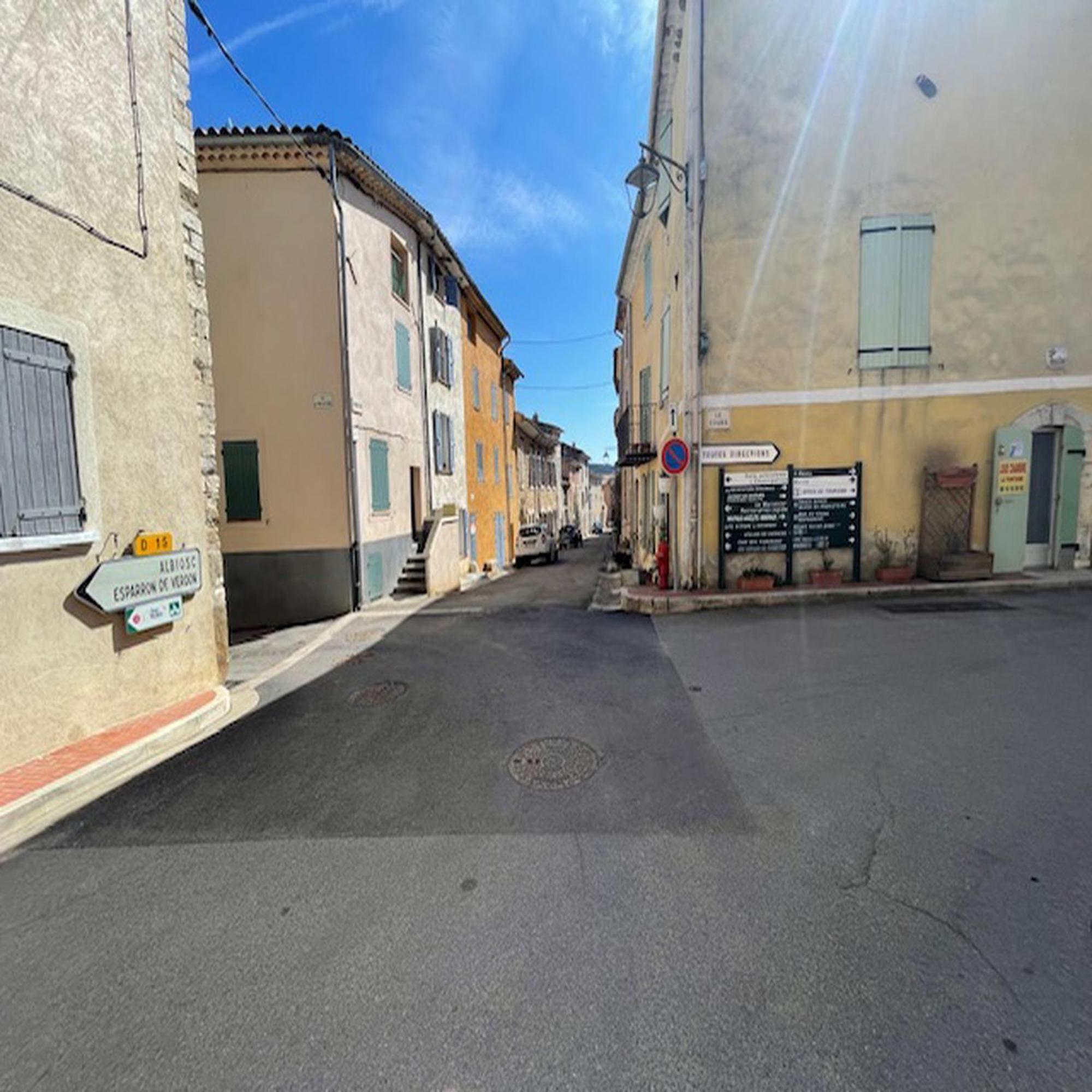 Maison De Village Centre Quinson Exterior photo